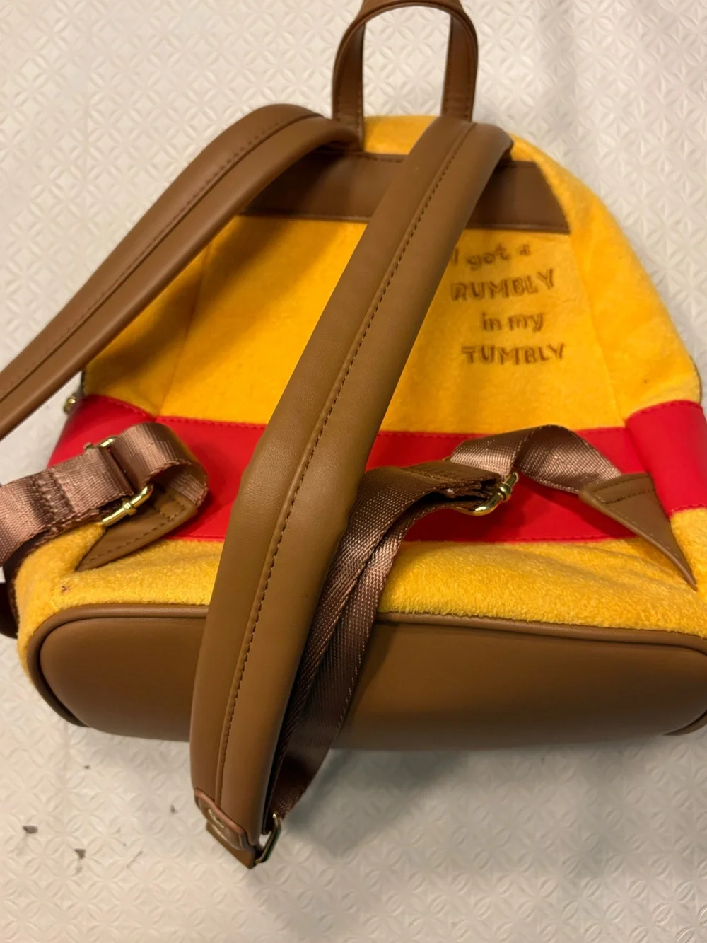 NWOT Loungefly Disney Winnie The Pooh Felt Honey Tummy Mini Backpack